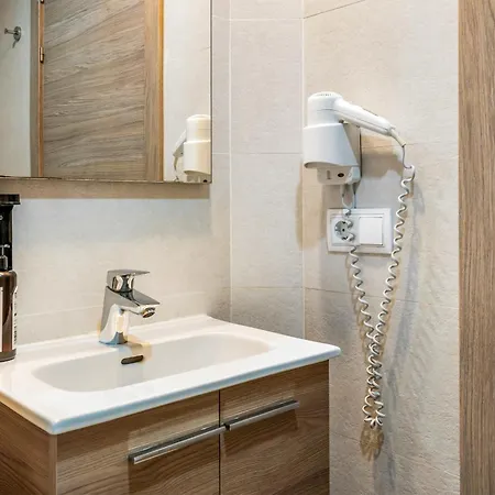 Marina - Sea Views In The Heart Of Lloret Apartamento *