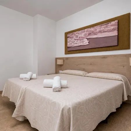 Marina - Sea Views In The Heart Of Lloret * Lloret de Mar