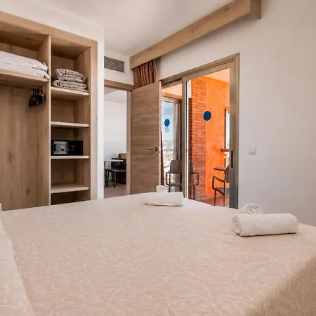 Marina - Sea Views In The Heart Of Lloret
