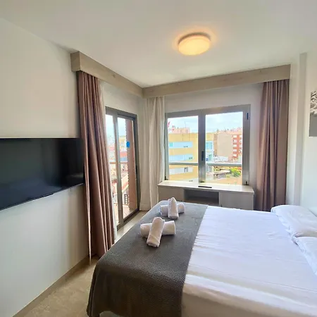 Marina - Sea Views In The Heart Of Lloret * 료렛 드 마르