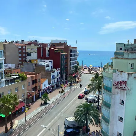 Marina - Sea Views In The Heart Of Lloret 료렛 드 마르